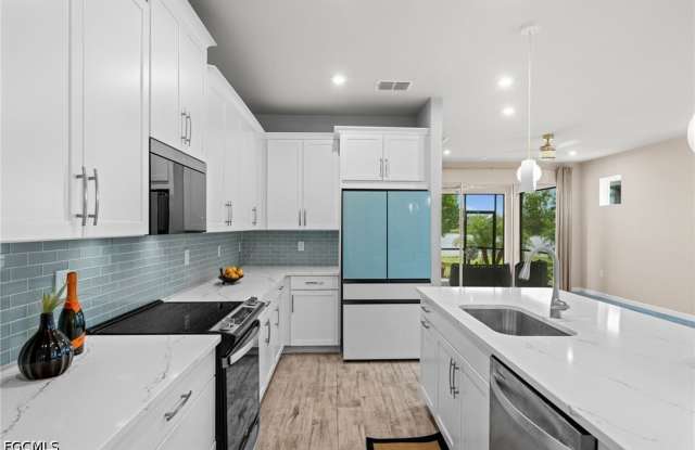10288 Bonavie Cove Drive