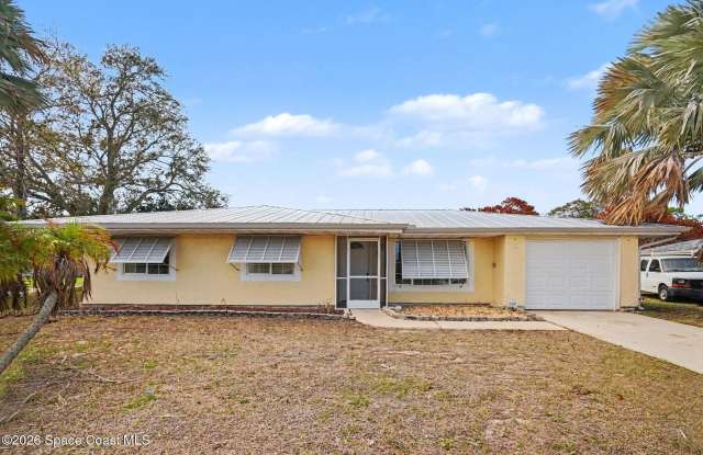 1340 Mariposa Drive NE