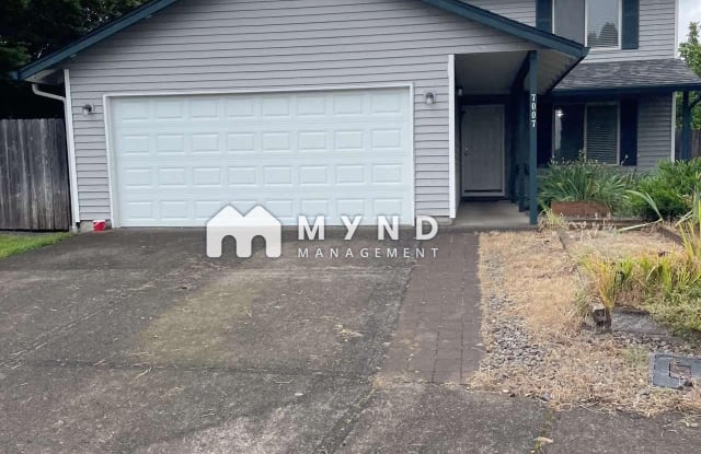 7007 NE 142nd Court Unit 1 - 7007 Northeast 142nd Court, Orchards, WA 98682