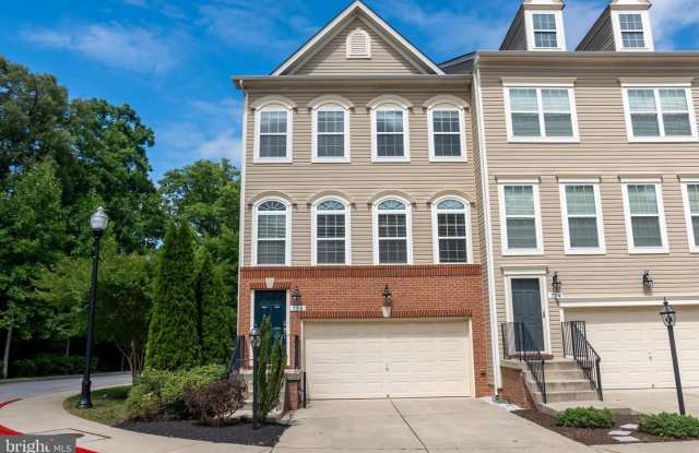 726 MILLHOUSE DR