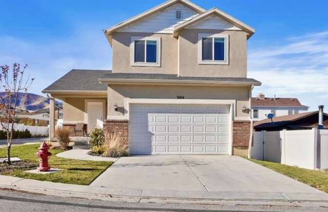 3414 Melanie Cove