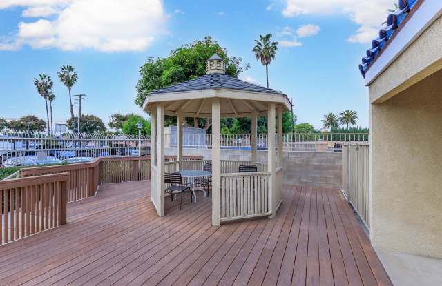 New Horizon Village Senior Apartment Homes