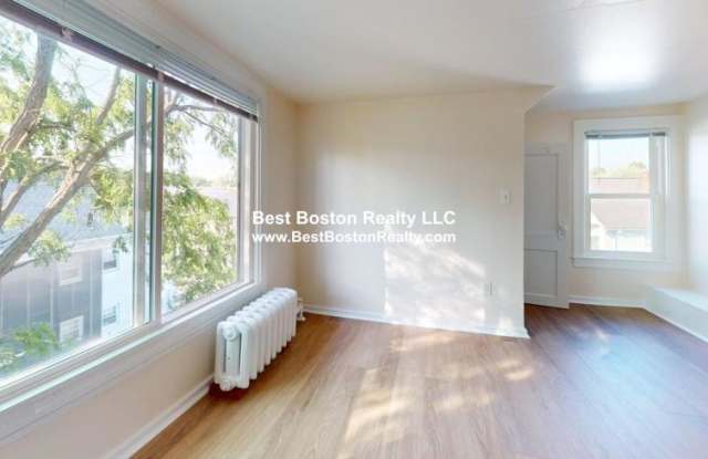 107 Warren St.