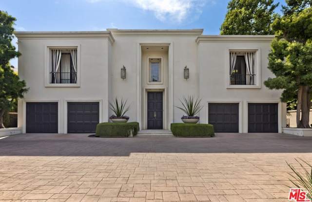 211 S Rockingham Ave