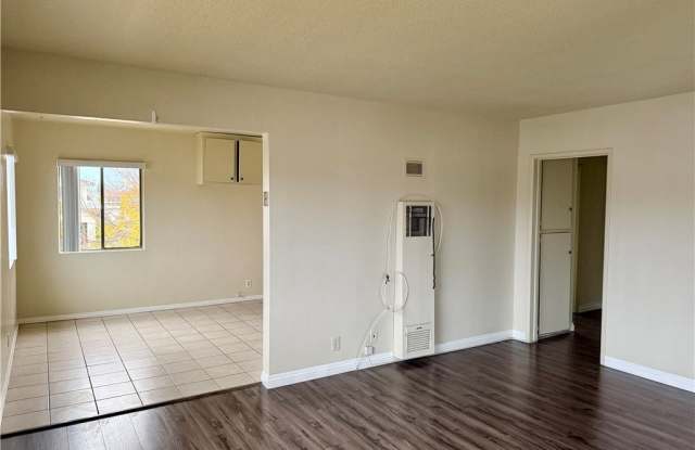 Photo of 4105 Walnut Grove Ave #9