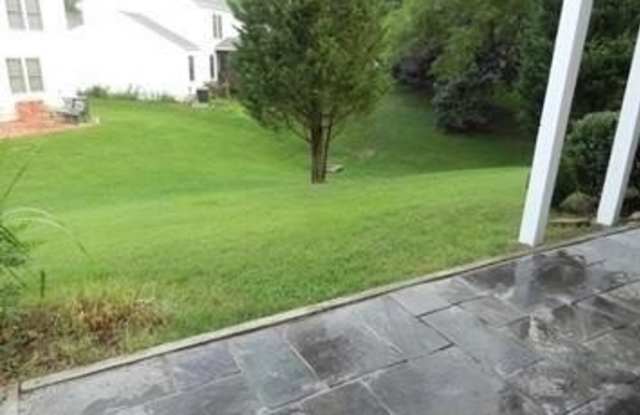 106 LINDEN RIDGE Road