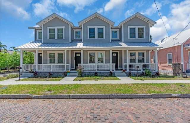 Photo of 2608 N 18TH STREET