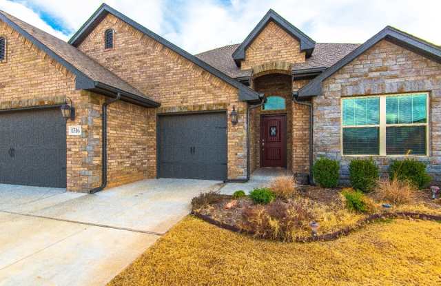1316 Woodgrass Court