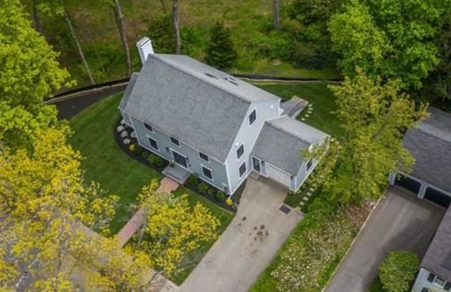 74 Leighton Rd - 74 Leighton Road, Wellesley, MA 02482