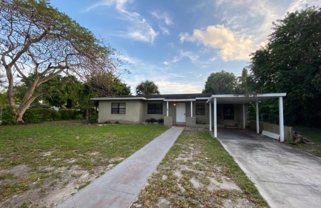 950 NE 163rd Street - 950 Northeast 163rd Street, North Miami Beach, FL 33162