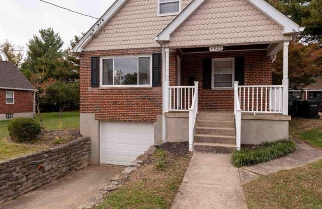 Photo of 4905 Oaklawn Drive