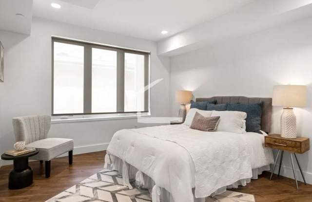 Avail August or September: Modern Allston 3bd!