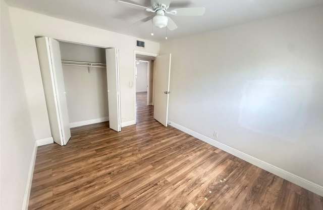 5646 BLUEBERRY CT #23 LAUDERHILL, FL 33313