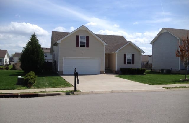 3685 S Jot Dr - 3685 South Jot Drive, Clarksville, TN 37040