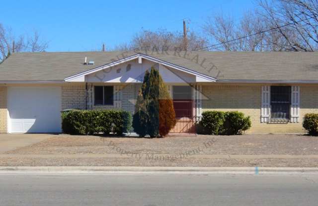 4105 Lake Rd