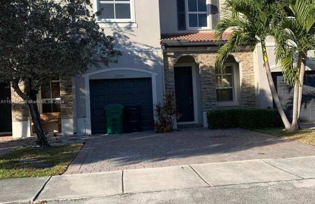 14761 SW 25th St - 14761 Southwest 25th Street, Miami-Dade County, FL 33185