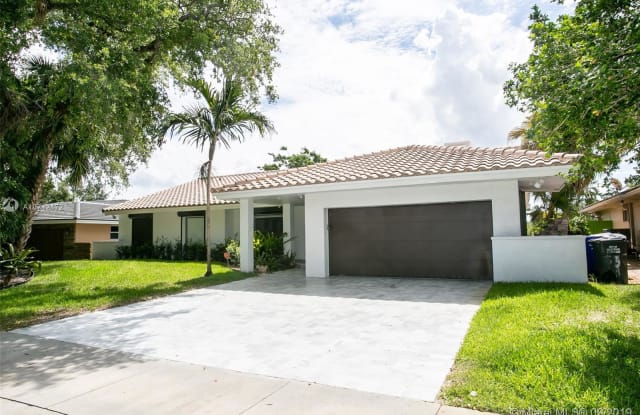 3581 N 31st Ave - 3581 North 31st Avenue, Hollywood, FL 33021