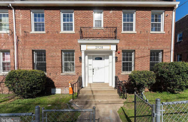 2928 NELSON PLACE SE