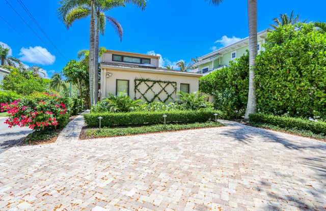 Photo of ***DOG PET FRIENDLY***NEW PHOTOS UPLOADED***BRAND NEW LANDSCAPING PACKAGE**BRAND NEW EXTERIOR UPLIGHTNG INSTALLED AND PAVERS***AIL FOR OFF-SEASON MAY - DEC 2023***FULLY FURNISHED***OLDE NAPLES***WALK TO THE BEACH***DOWNTOWN NAPLES***AMAZING LOCATION