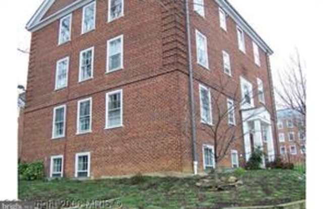 Photo of 3500 39th St NW Apt B668