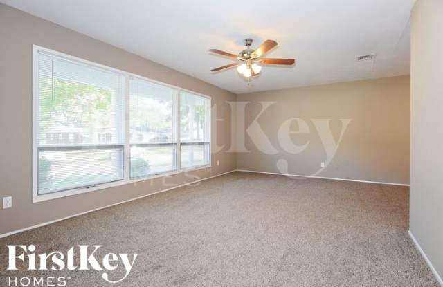 3 Edgestone Court
