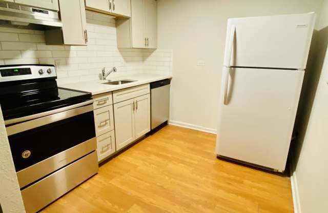Photo of 1415 Pearl Street #104