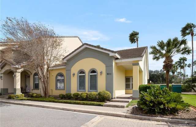 800 Sunset Drive