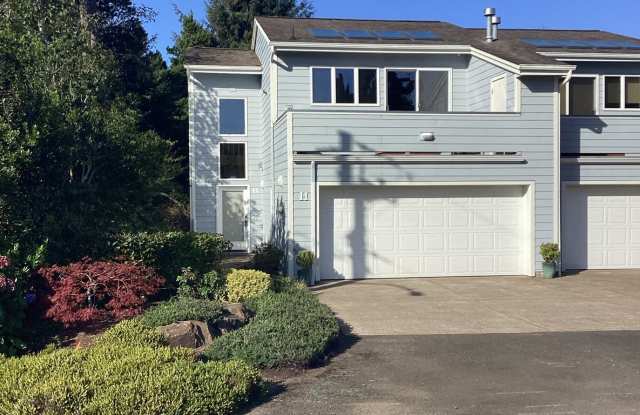 3910 Northeast Megginson Street - H