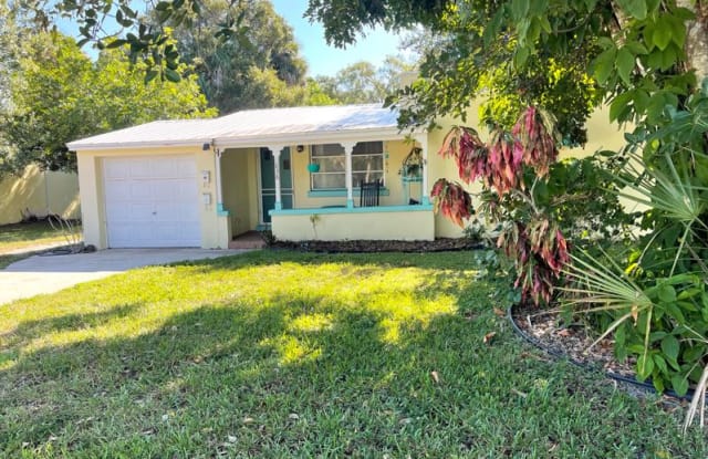 1838 20th Ave - 1838 20th Avenue, Vero Beach, FL 32960