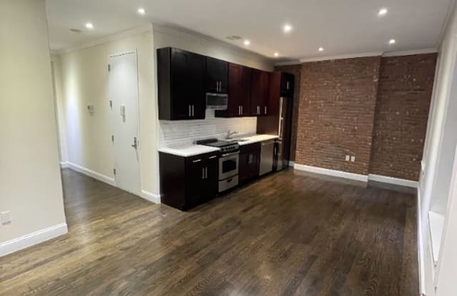 1379 Lexington #B - 1379 Lexington Ave, New York City, NY 10128