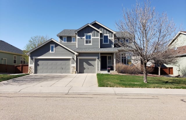 746 Memory Ln - 746 Memory Lane, Longmont, CO 80504