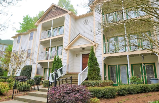 1521 Creekwood Court Raleigh NC apartments for rent