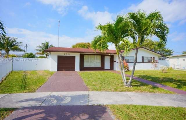 135 NW 208th St