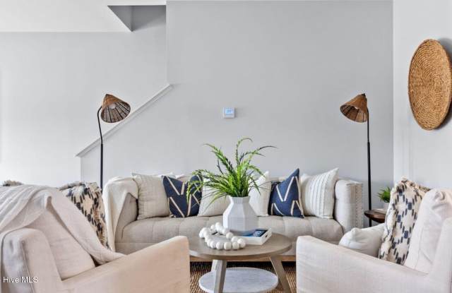 5034 Northstar Drive unit: 68