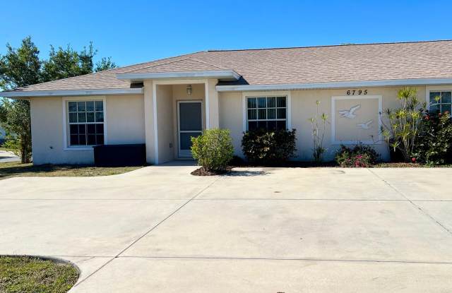 6795 David Blvd. Apt. A