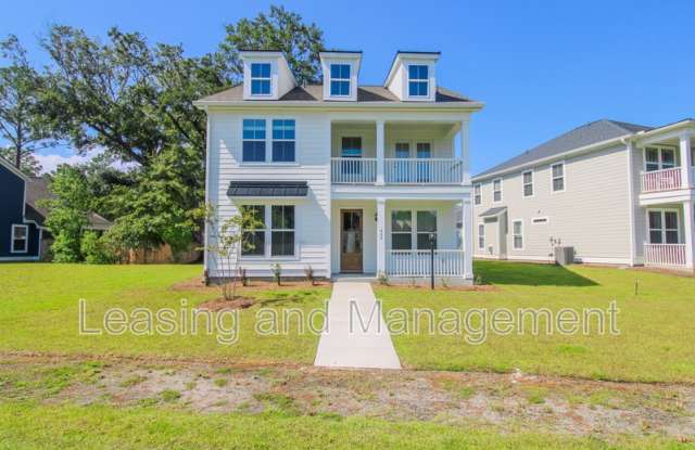 Photo of 448 Bluegill Lane