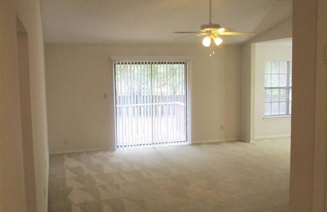 6734 Bellview Pines Rd