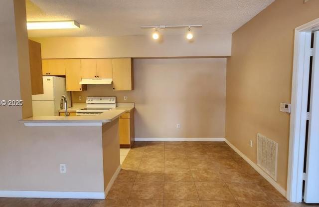 10312 S Fox Trail Rd S