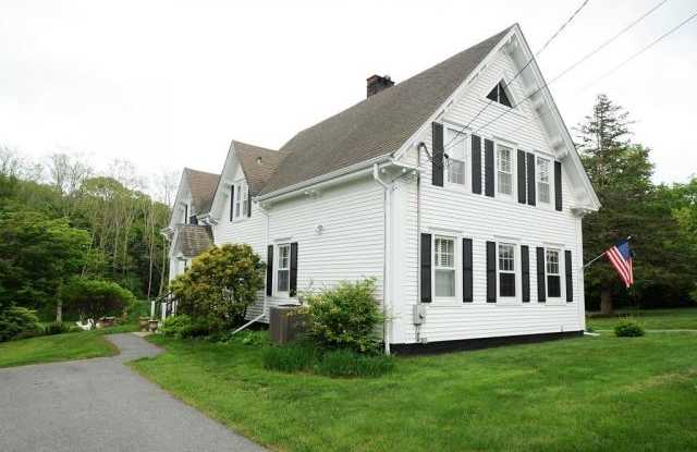 56 Cliff Street - 56 Cliff Street, Plymouth County, MA 02360