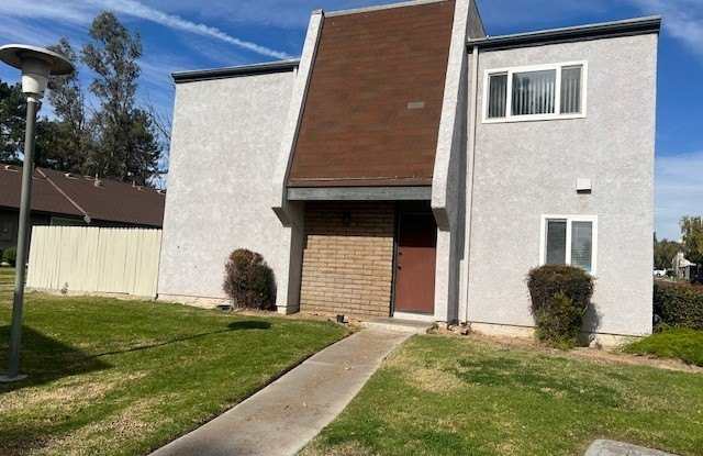 6175 Avenue Juan Diaz