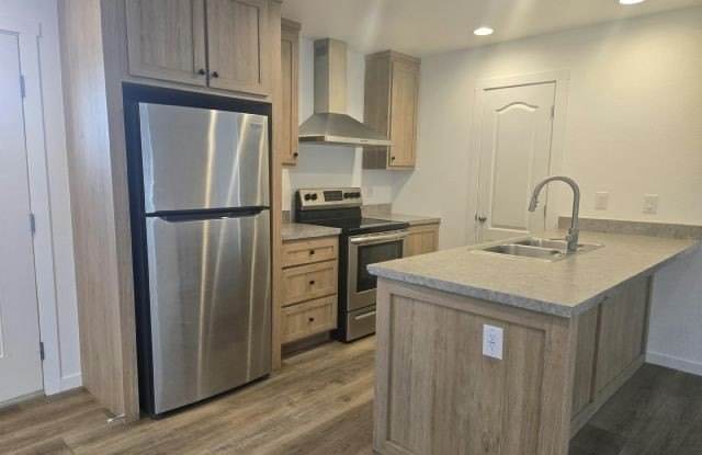 4650 E. Lake Mead Blvd