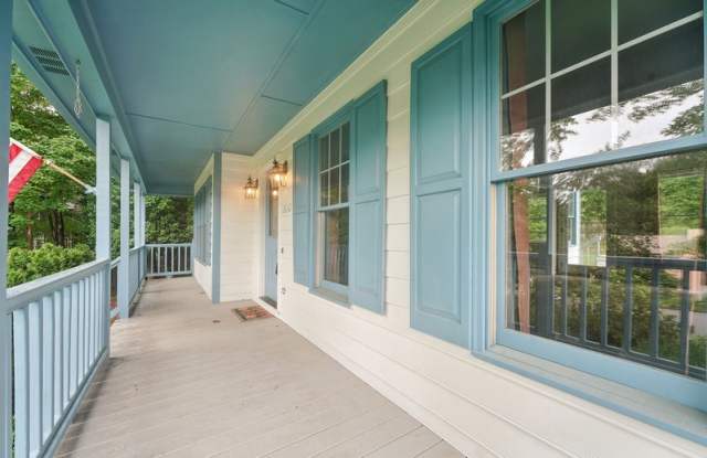 1610 South Wade Avenue