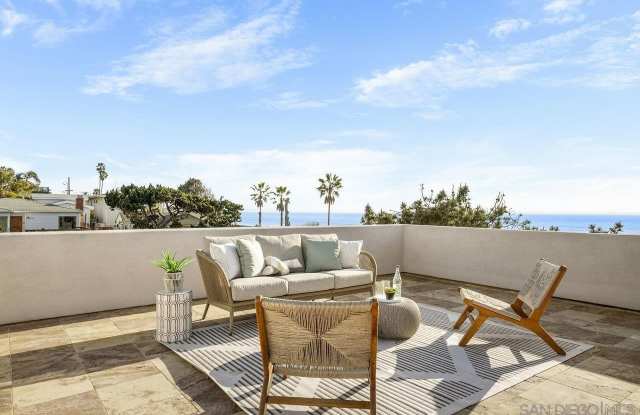 126 7th St., Del Mar