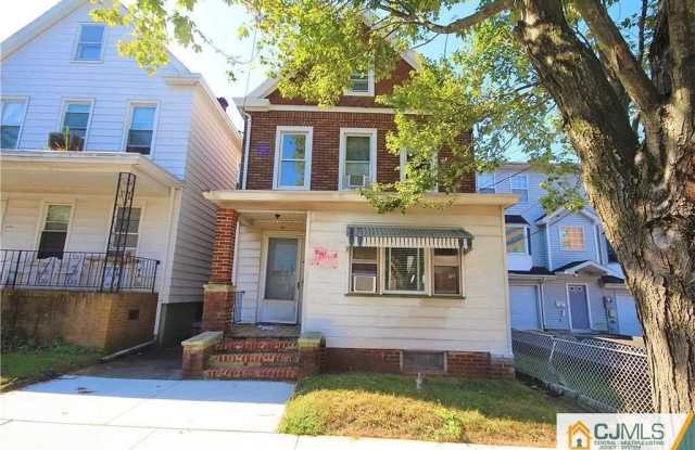 66 Duke Street