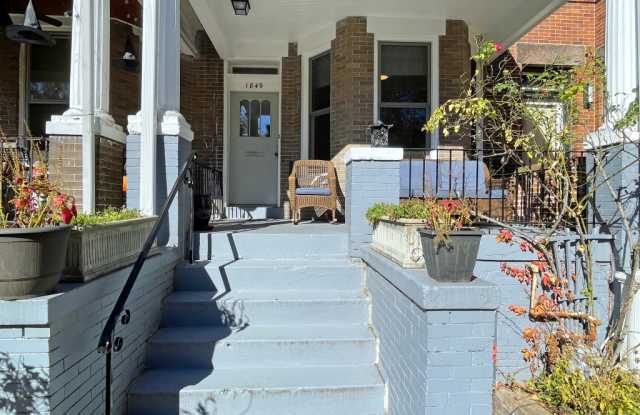 1849 Monroe Street Northwest