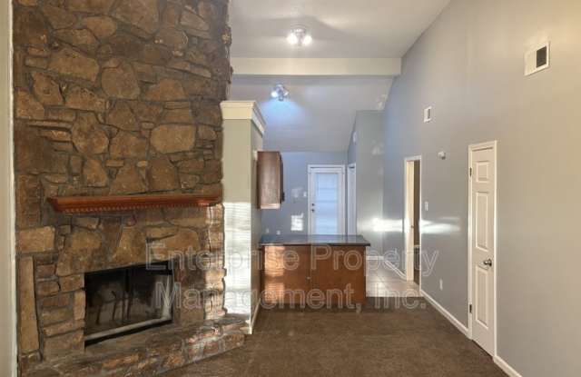 3913 Oak Branch Circle East