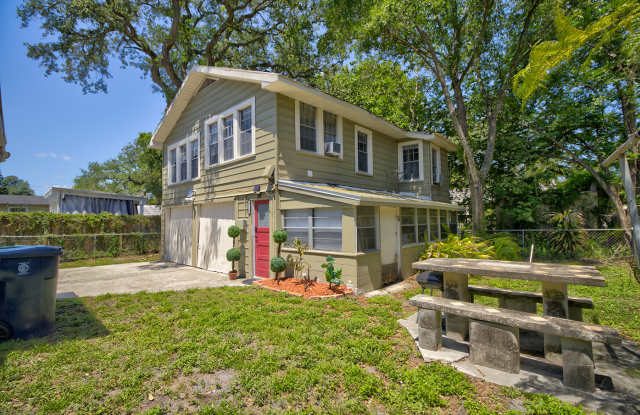 201 W Haya St