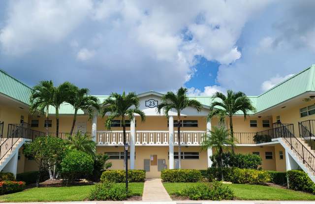 Photo of 23 Colonial Club Drive