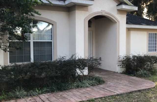 1525 N Lake View Ave - 1525 N Lake View Ave, Lake County, FL 34748