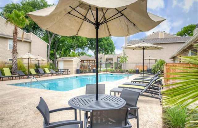 Abbey Glenn Apartments